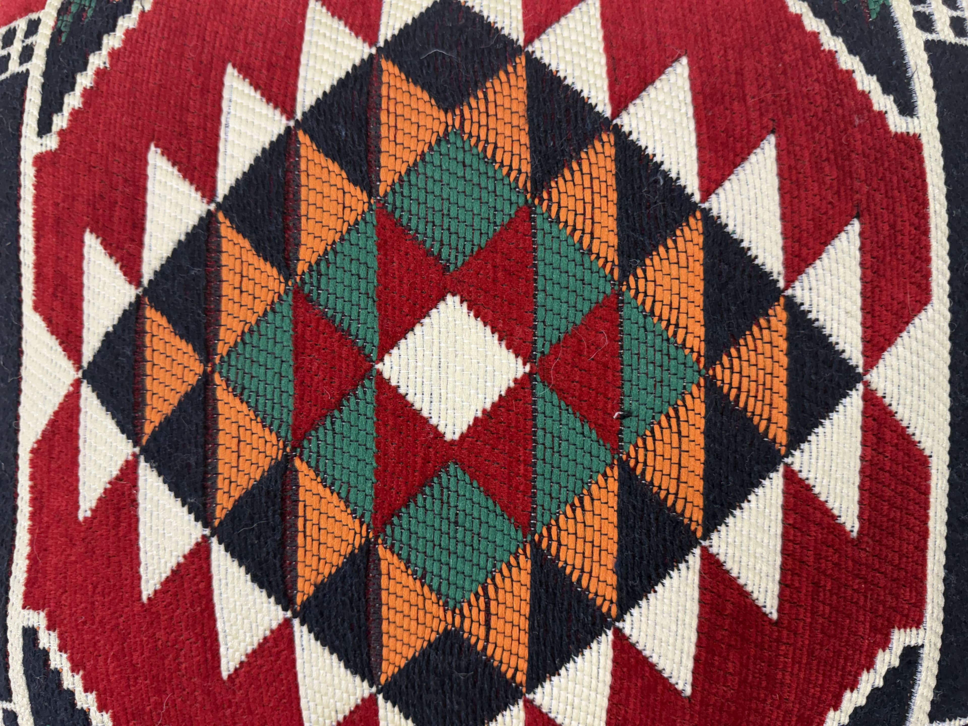 وسادة  تقليدية  باللون الأحمر-40*40cm 5