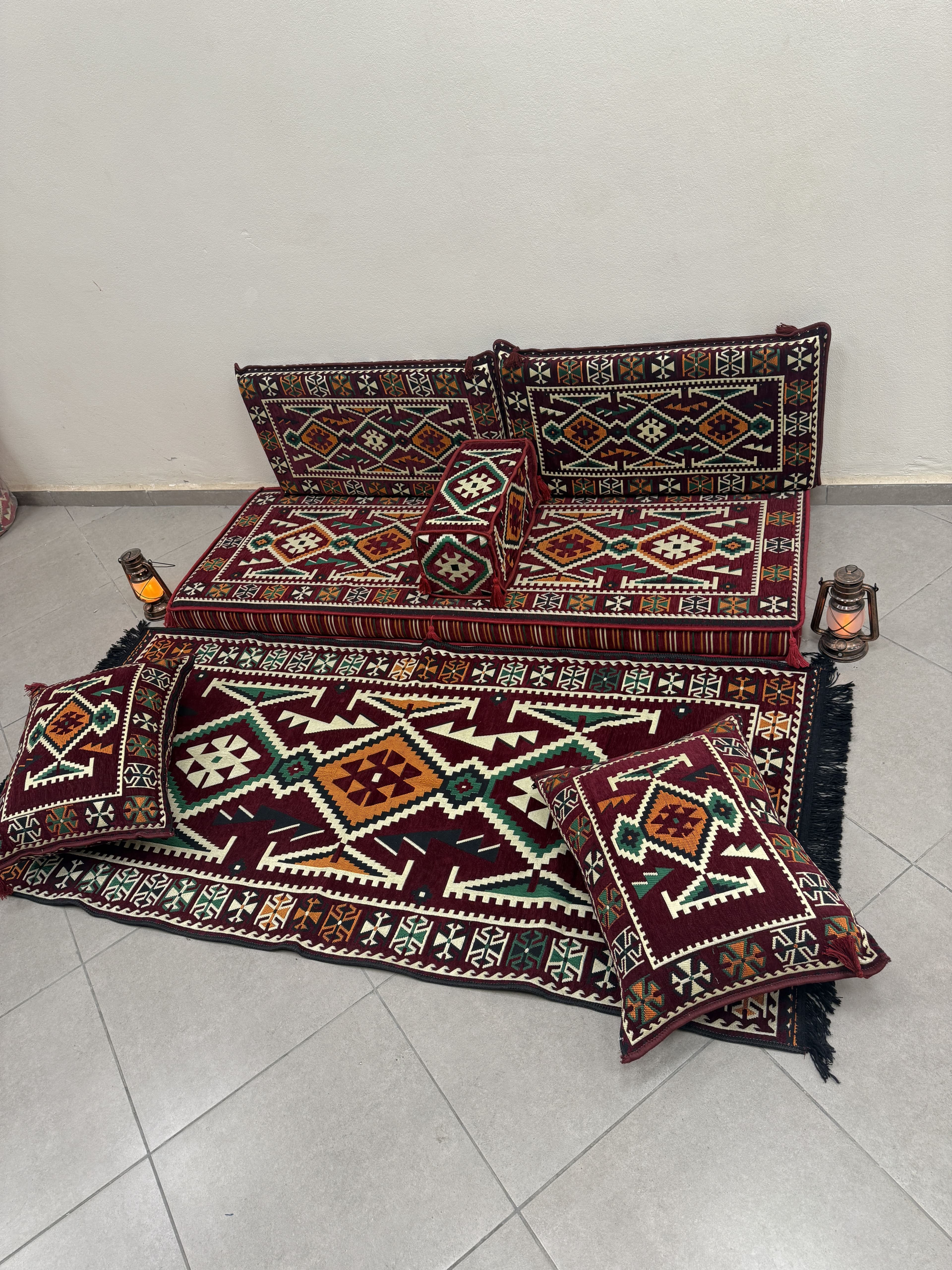 مجلس فردي جاهز-بوردو 2