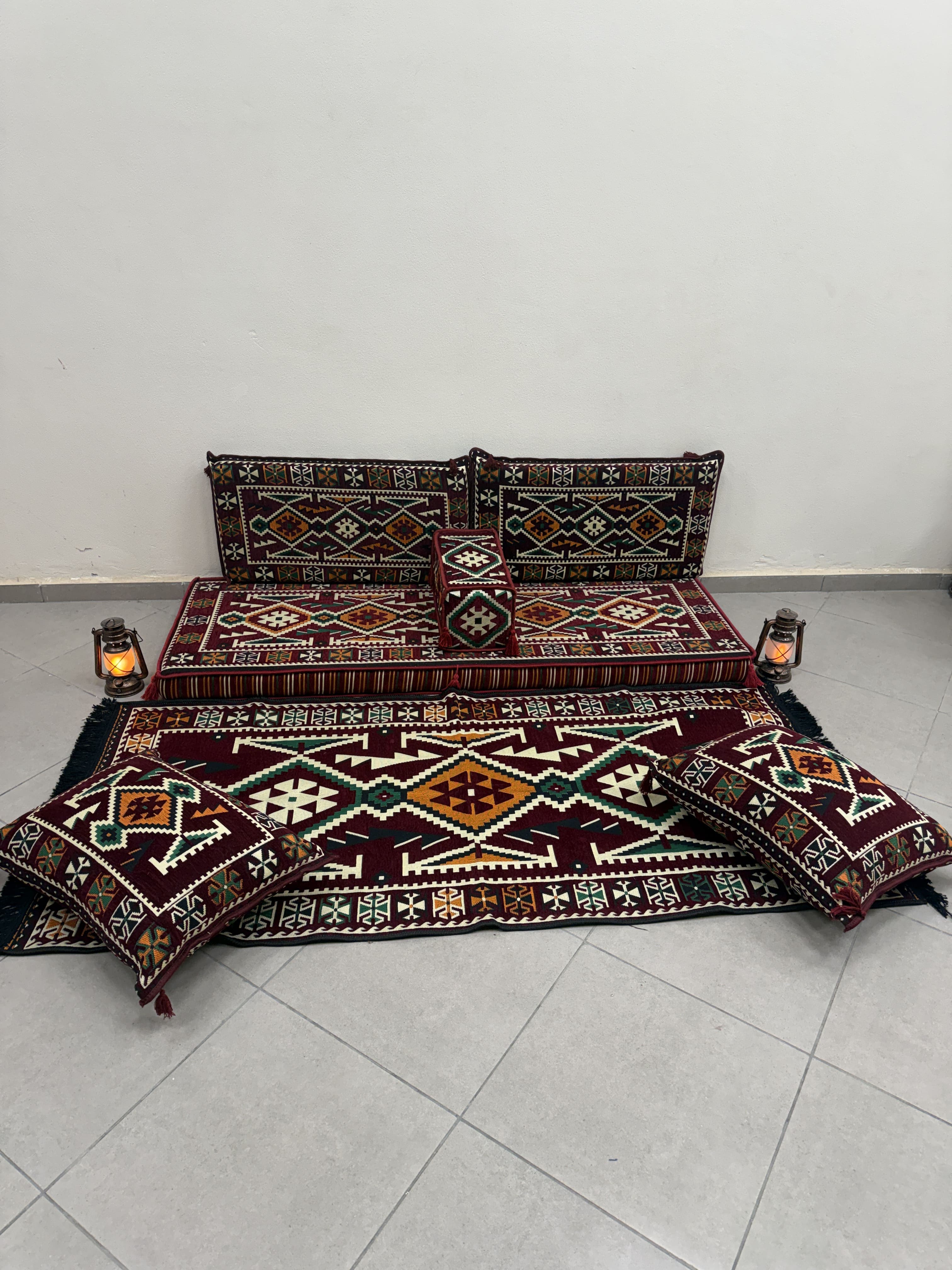 مجلس فردي جاهز-بوردو 1